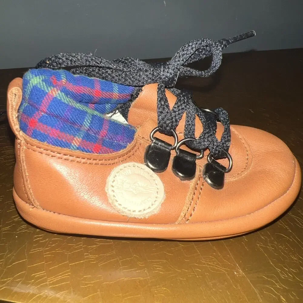 VTG Toddler University Booties Leather-like Plaid Flex Zone Sz 2 + VTG GAP Socks